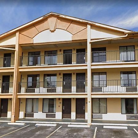 Travelodge By Wyndham Mobile Al Eksteriør bilde